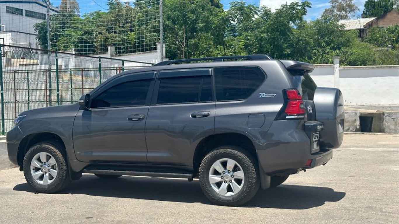Premium SUV prepared for a Madagascar journey