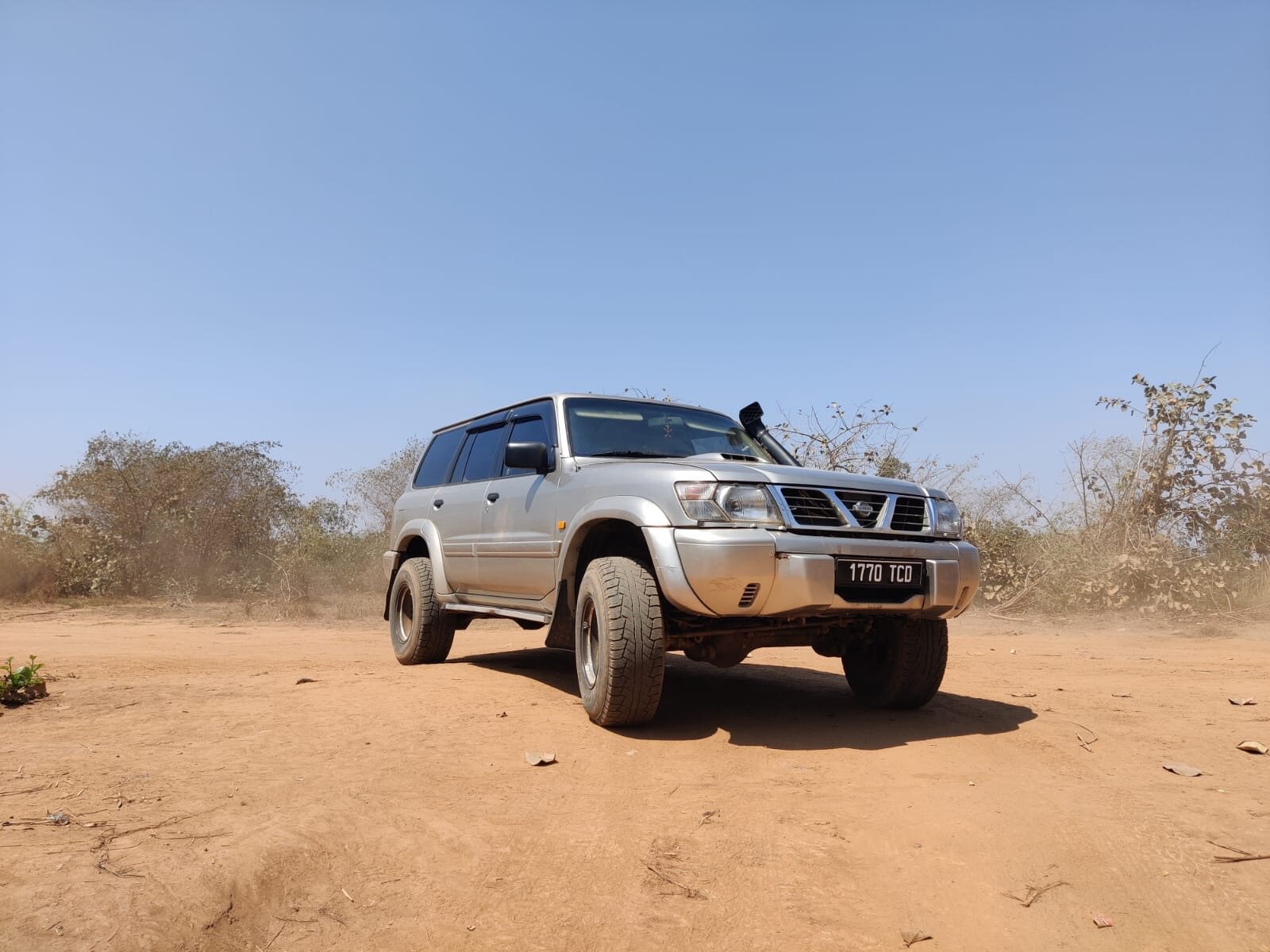A 4x4 on an unpaved Madagascar road